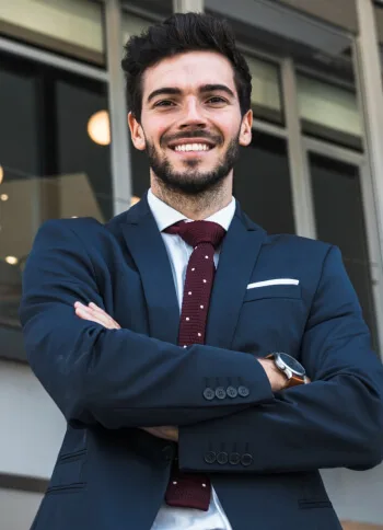 Our Financial Experts The Team  Member Solution. - 黑白体育